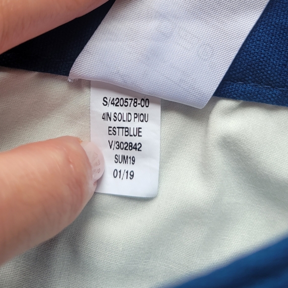 Banana Republic Factory Pique Sailor Shorts in Estate Blue, Size 8 - Picture 6 of 7